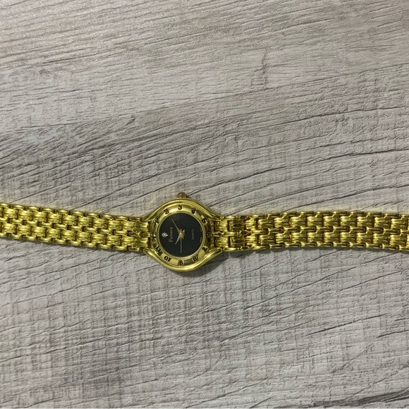 Futura Vintage Gold Watch - Picture 3 of 3